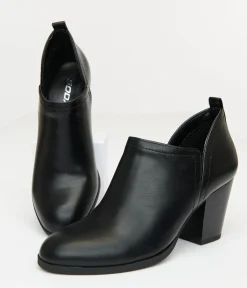 Unique Vintage Boots><noscript><img width=