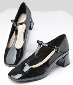 Unique Vintage Heels|T-Straps>1920s Black Patent Leatherette T-Strap Heels