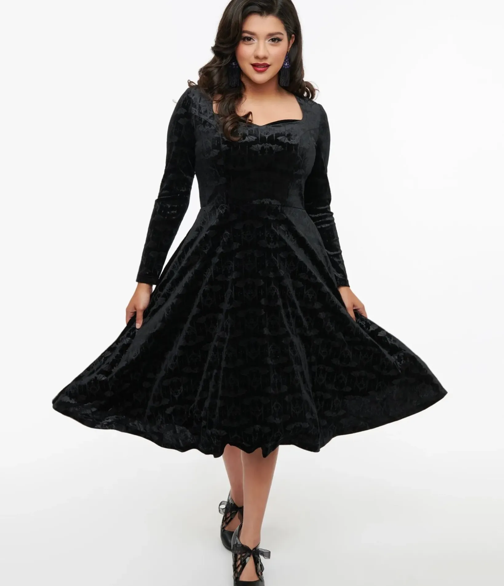 Unique Vintage Fit & Flare|Pocket Dresses>1950s Black Velvet Bat Print Fit & Flare Dress
