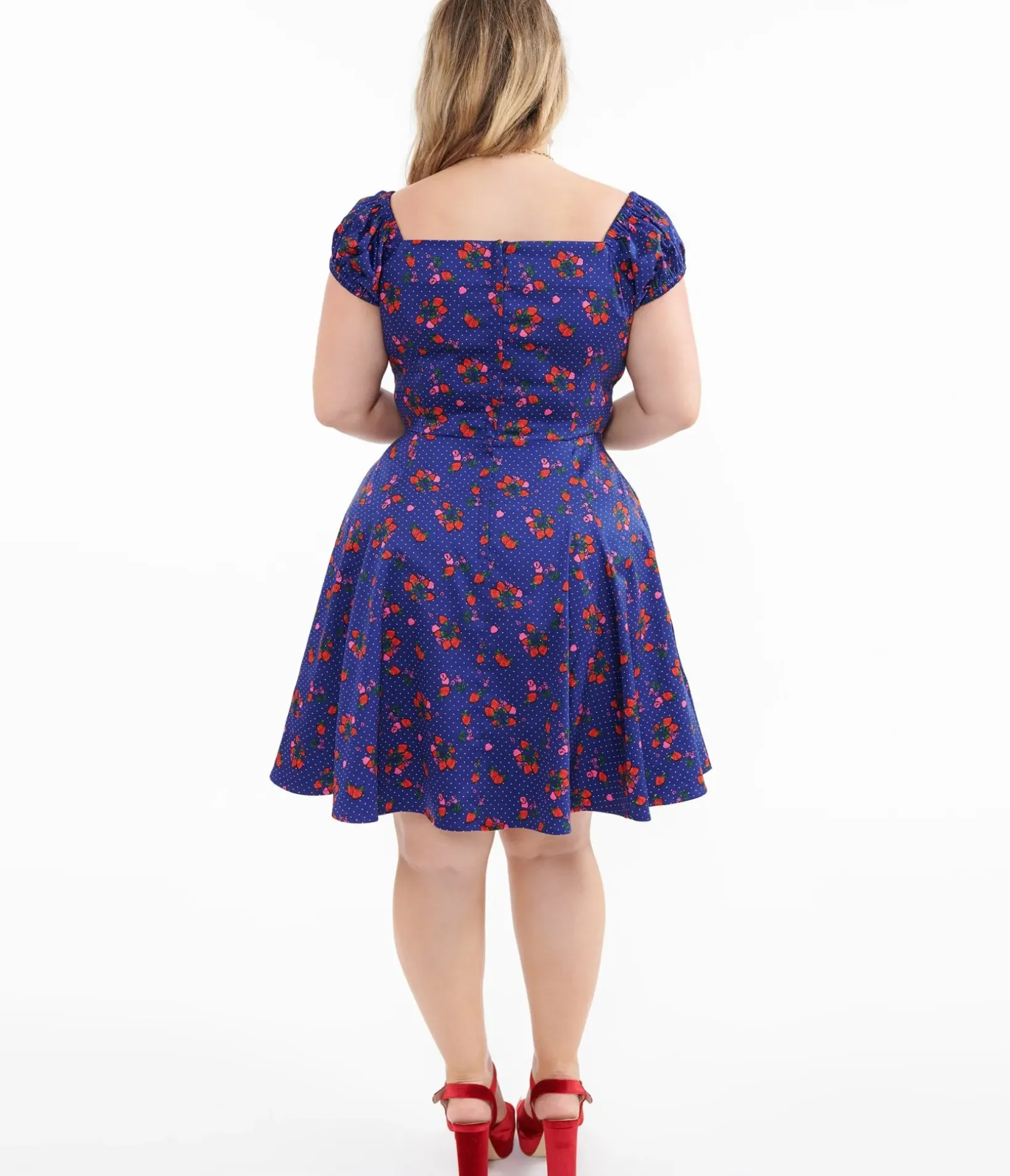 Unique Vintage Fit & Flare|Pocket Dresses>1950s Collectif Plus Size Blue & Mixed Berries Print Dolores Mini Dress
