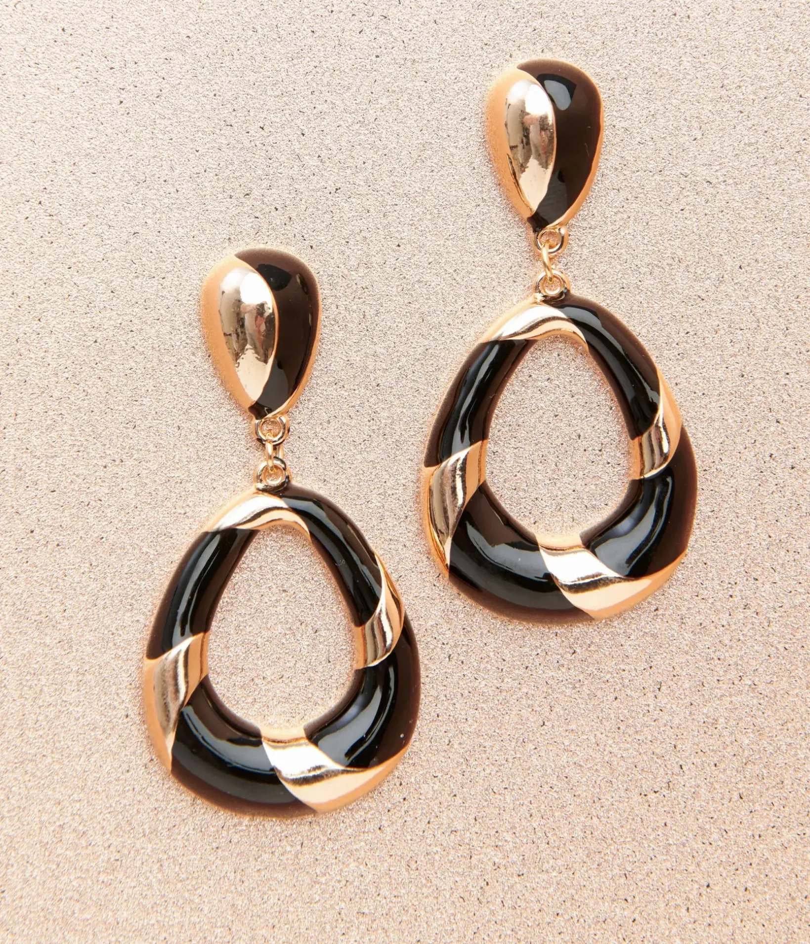 Unique Vintage Special Occasion|Flapper Accessories>1920s Deco Black & Gold Swirl Drop Earrings