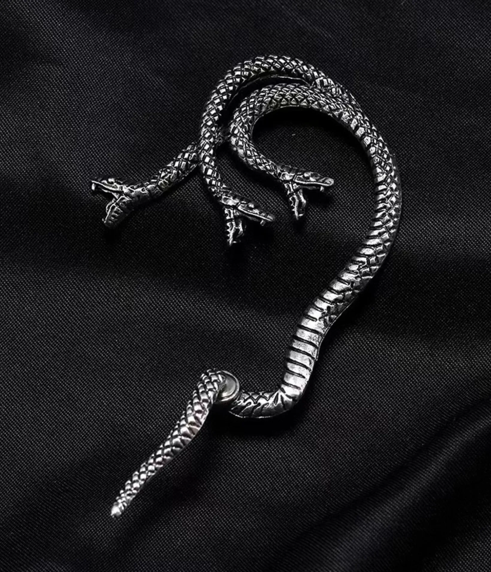 Unique Vintage Earrings>Silver Three Headed Snake Ear Cuff