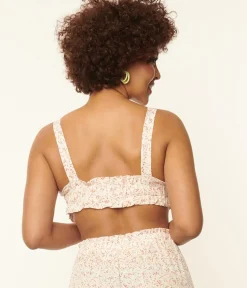 Unique Vintage Blouses>1970s Ivory & Coral Berries Print Crop Top