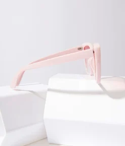 Unique Vintage All Things Pink|Sunglasses>1970s Light Pink Square Cat Eye Oversized Sunglasses