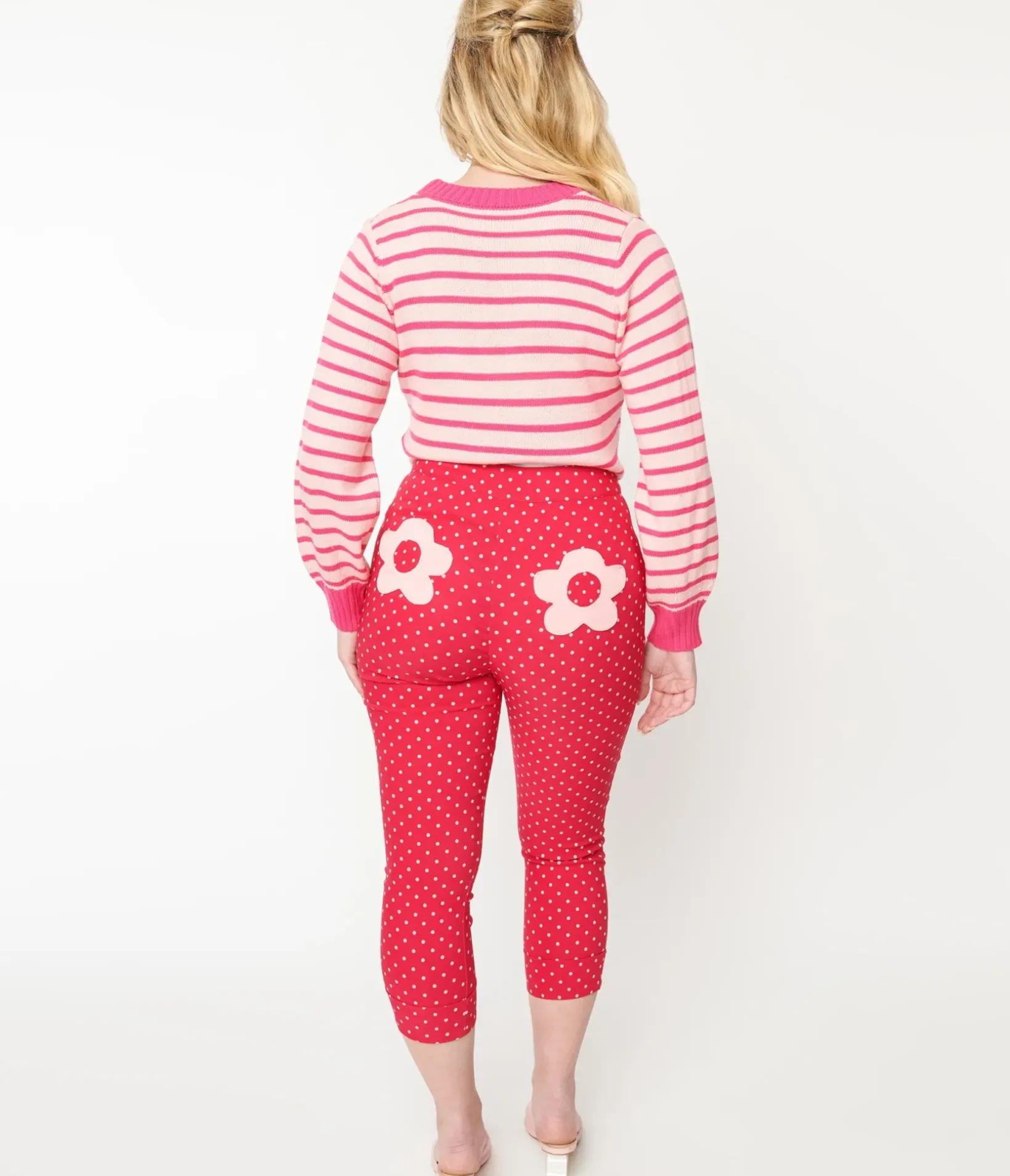 Unique Vintage Pants|All Things Pink>Smak Parlour Hot Pink Pin Dot Daisy Pocket Smarty Pants Capri