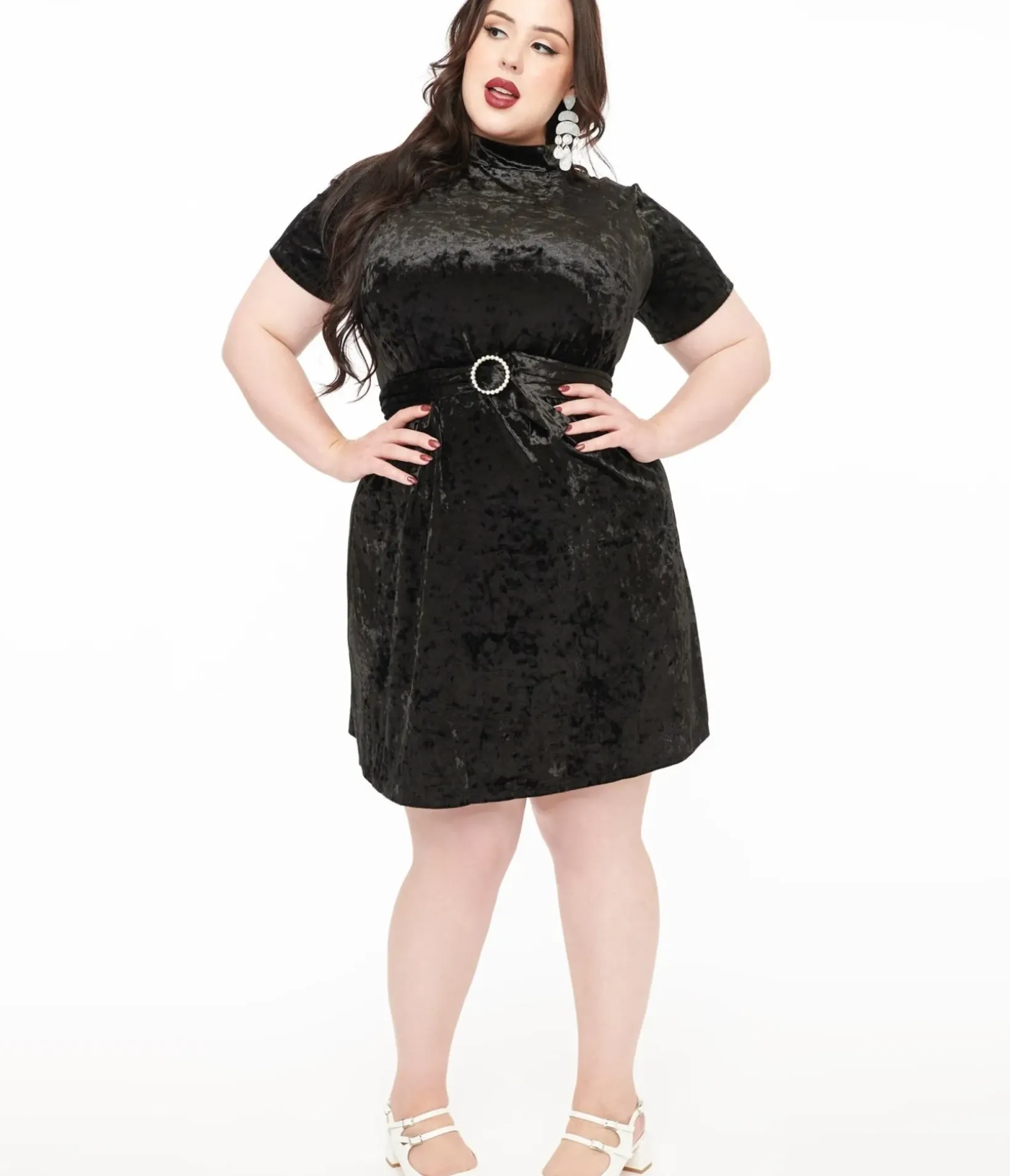 Unique Vintage Everyday Dresses|All Things Black>Smak Parlour Plus Size 1960s Black Velvet Mock Turtleneck Wave Maker Mini Dress
