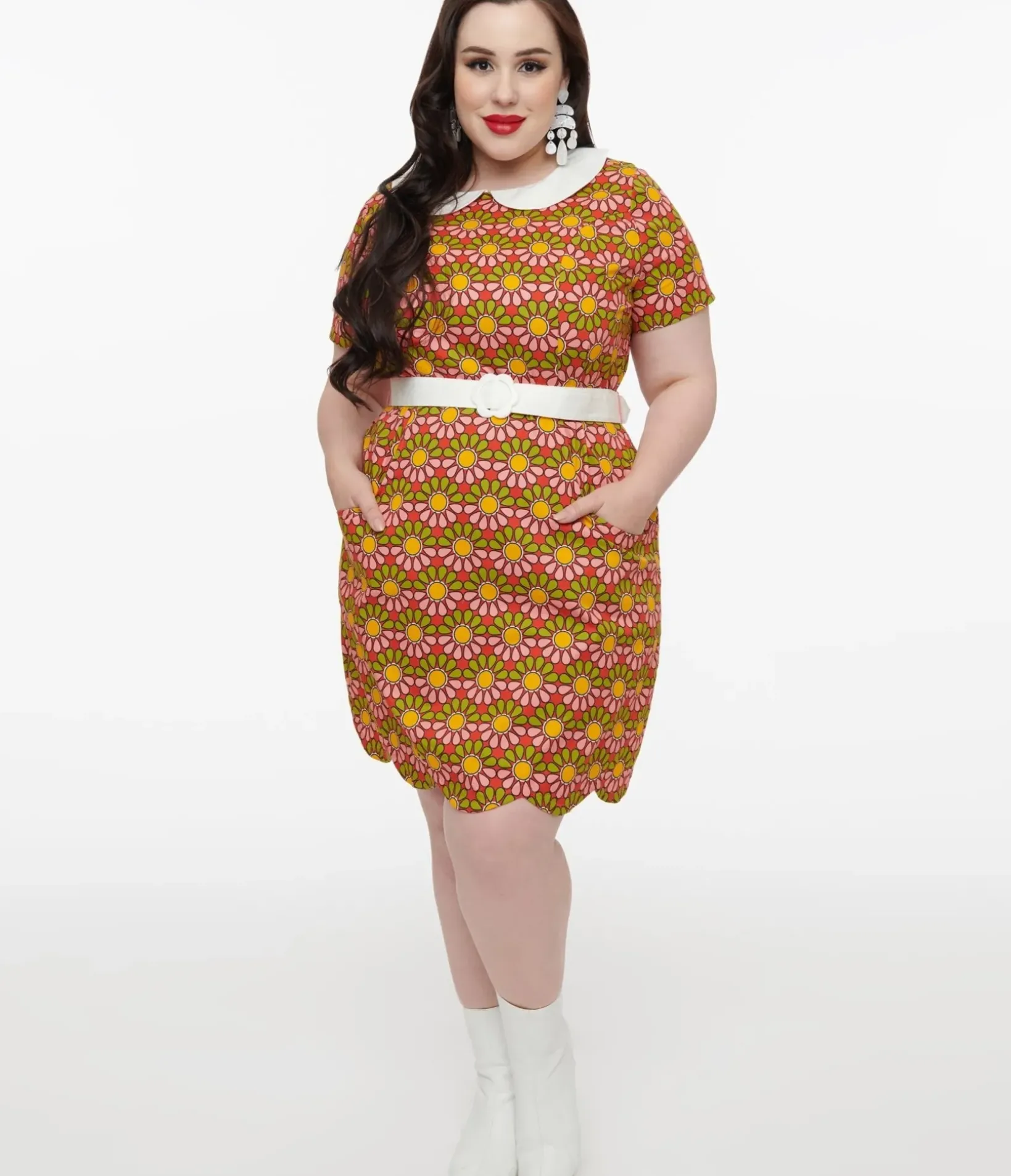 Unique Vintage Pocket Dresses|Everyday Dresses>Smak Parlour Plus Size 1960s Green & Pink Flower Power Mini Dress