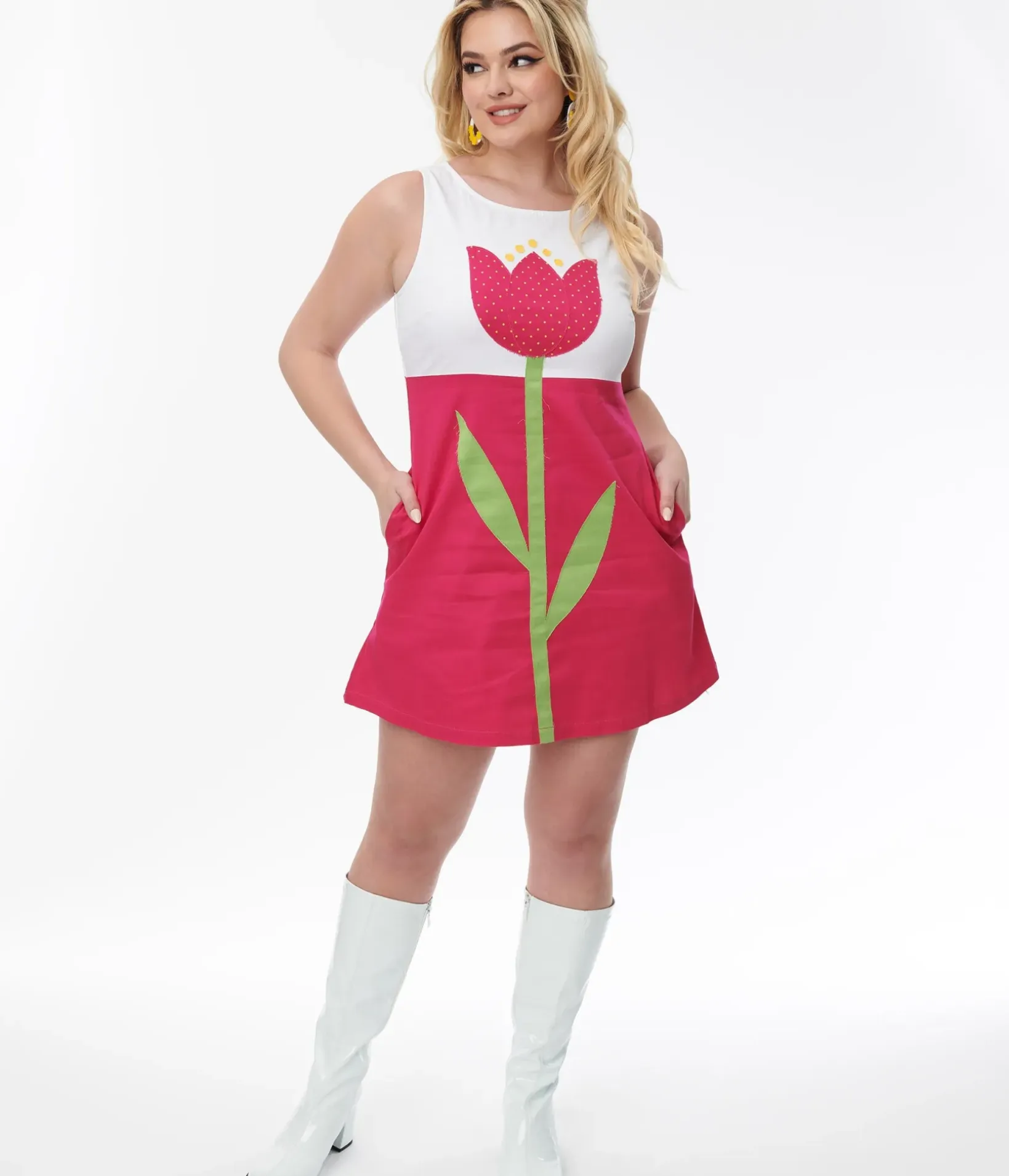 Unique Vintage Pocket Dresses|Everyday Dresses>Smak Parlour Retro Style White & Pink Tulip Flower Power Shift Dress