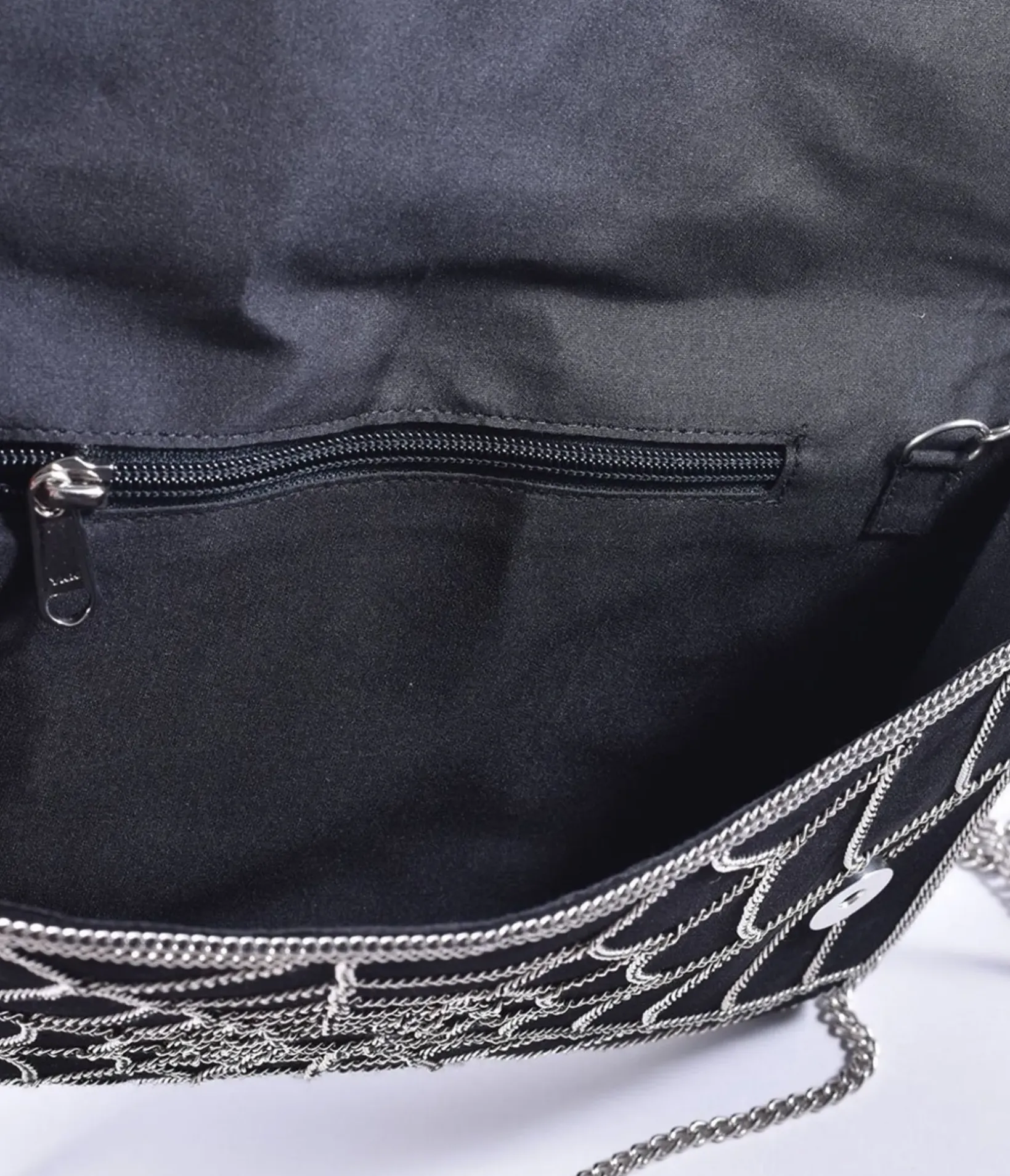 Unique Vintage Novelty Bags>Spider Web Embroidered Clutch