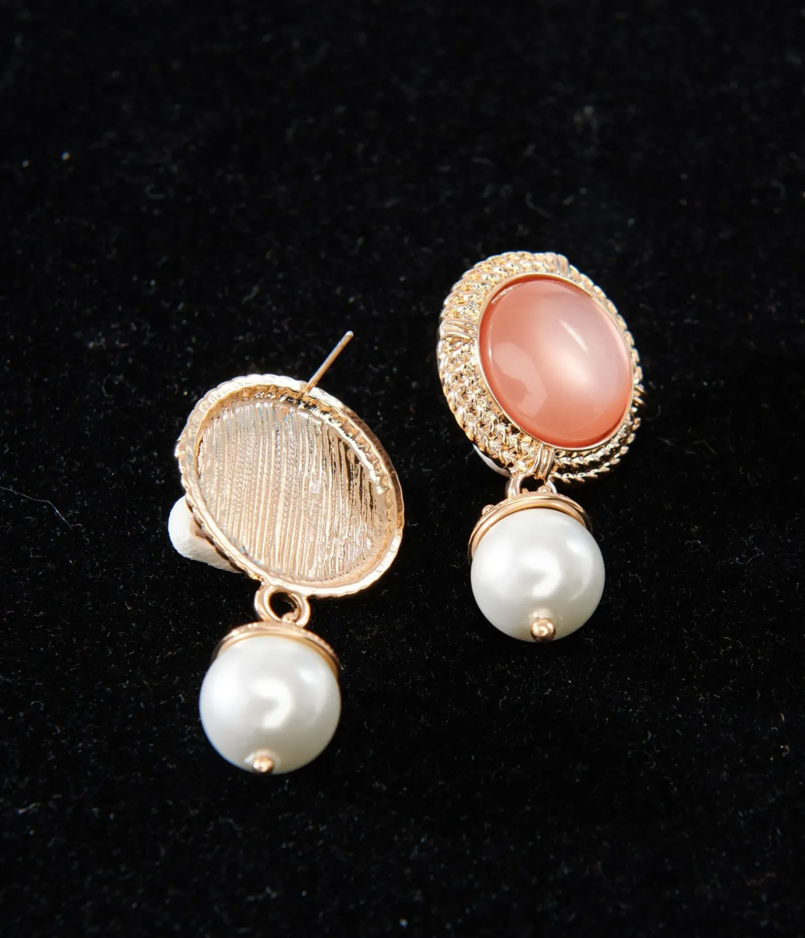 Unique Vintage Special Occasion|Work Wear>1920s Pink Pearl Art Deco Earrings