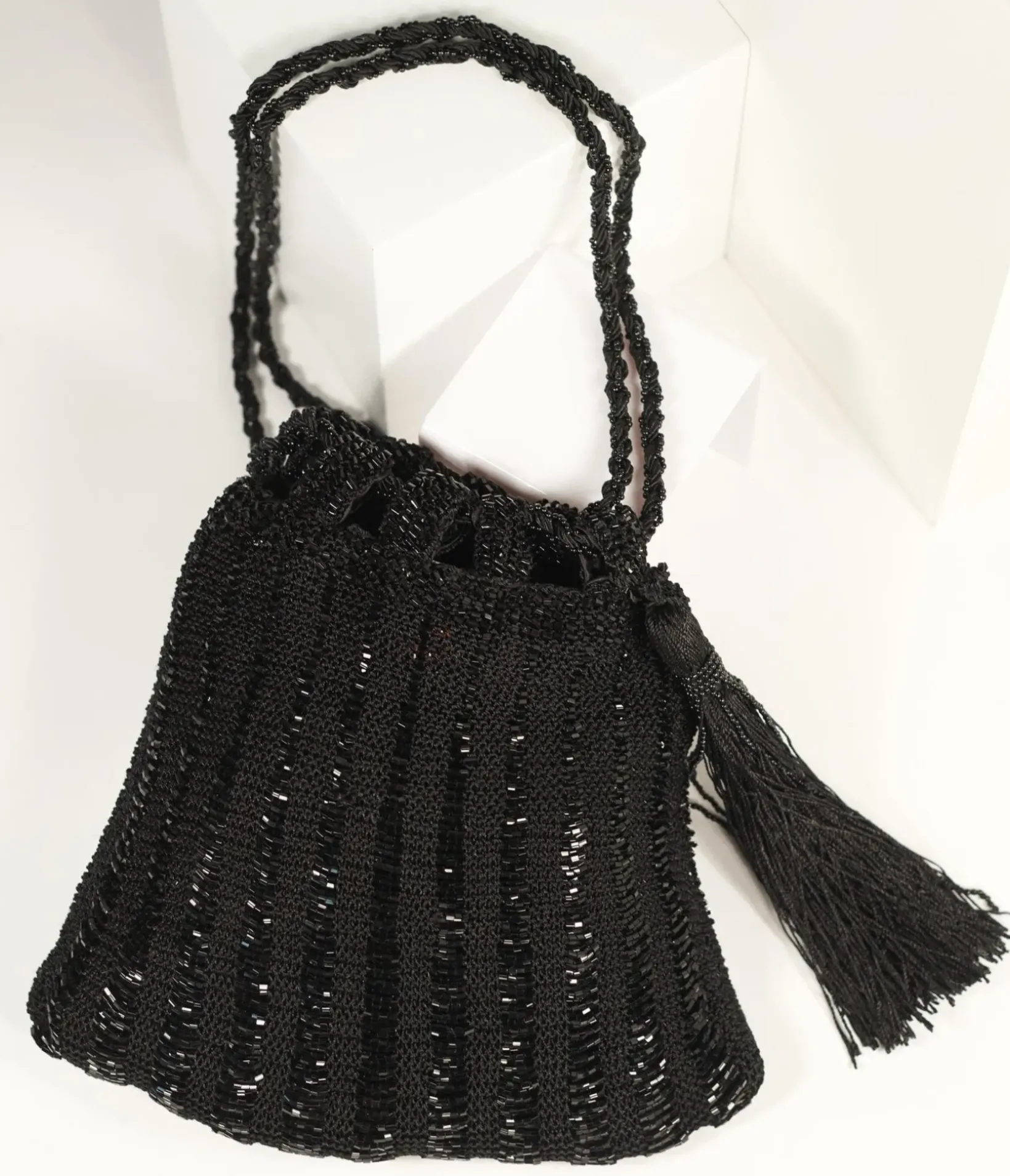 Unique Vintage Flapper Accessories>1920s Style Black Beaded & Crochet Tassel Purse