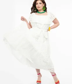 Unique Vintage Midi|Everyday Dresses>1970s White Eyelet Cotton Off The Shoulder Midi Dress