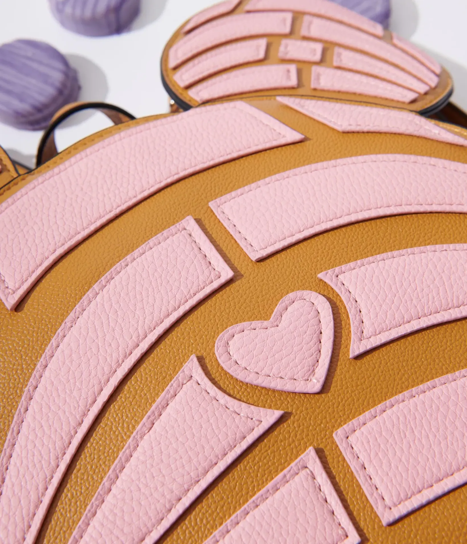 Unique Vintage All Things Pink|Novelty Bags>Tan & Pink Concha Mouse Mini Backpack