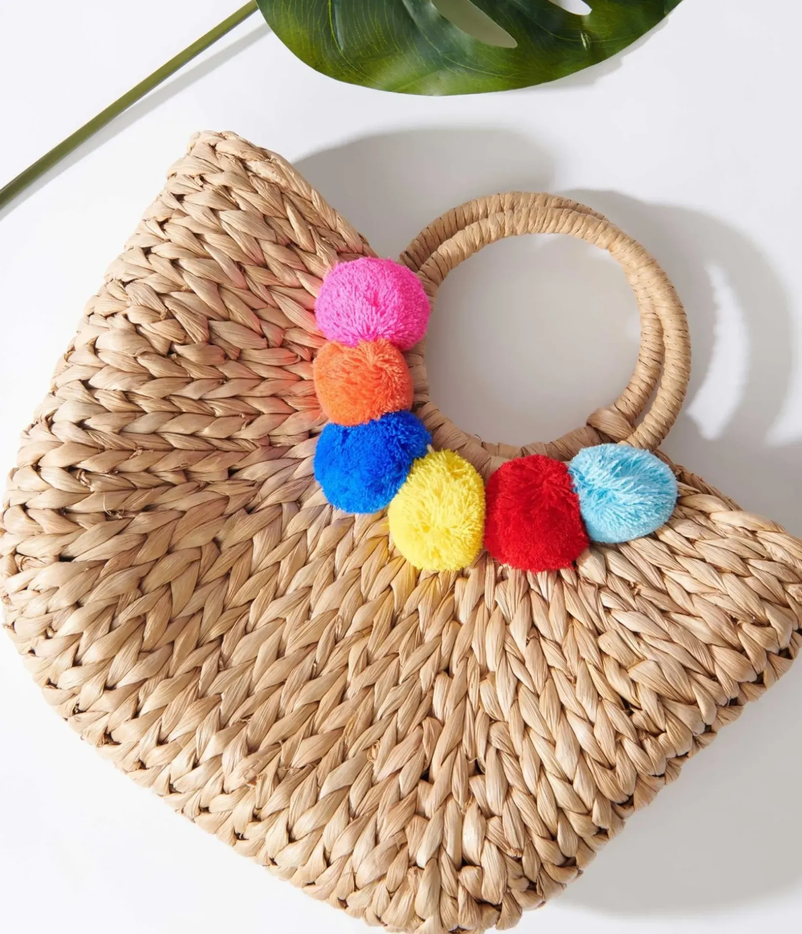 Unique Vintage Pride>Tan Pom Pom Woven Bag