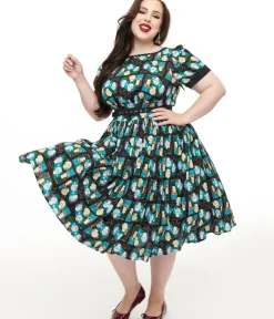 Unique Vintage Swing|Swing>The Golden Girls x Plus Size Black & Blue The Golden Girls Print Swing Dress