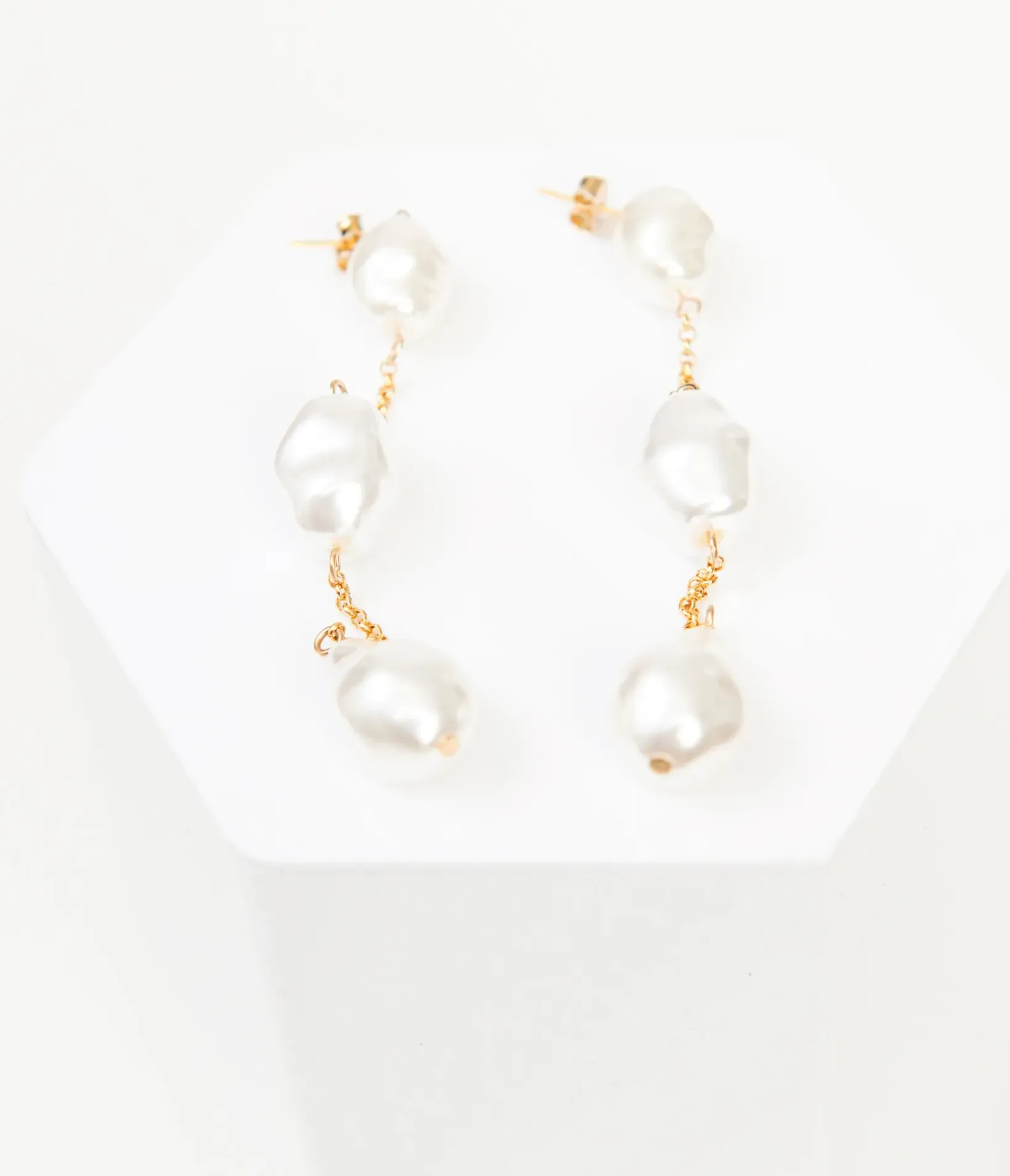 Unique Vintage Work Wear|Summer Vacation>Tiered Pearl Drop Earrings