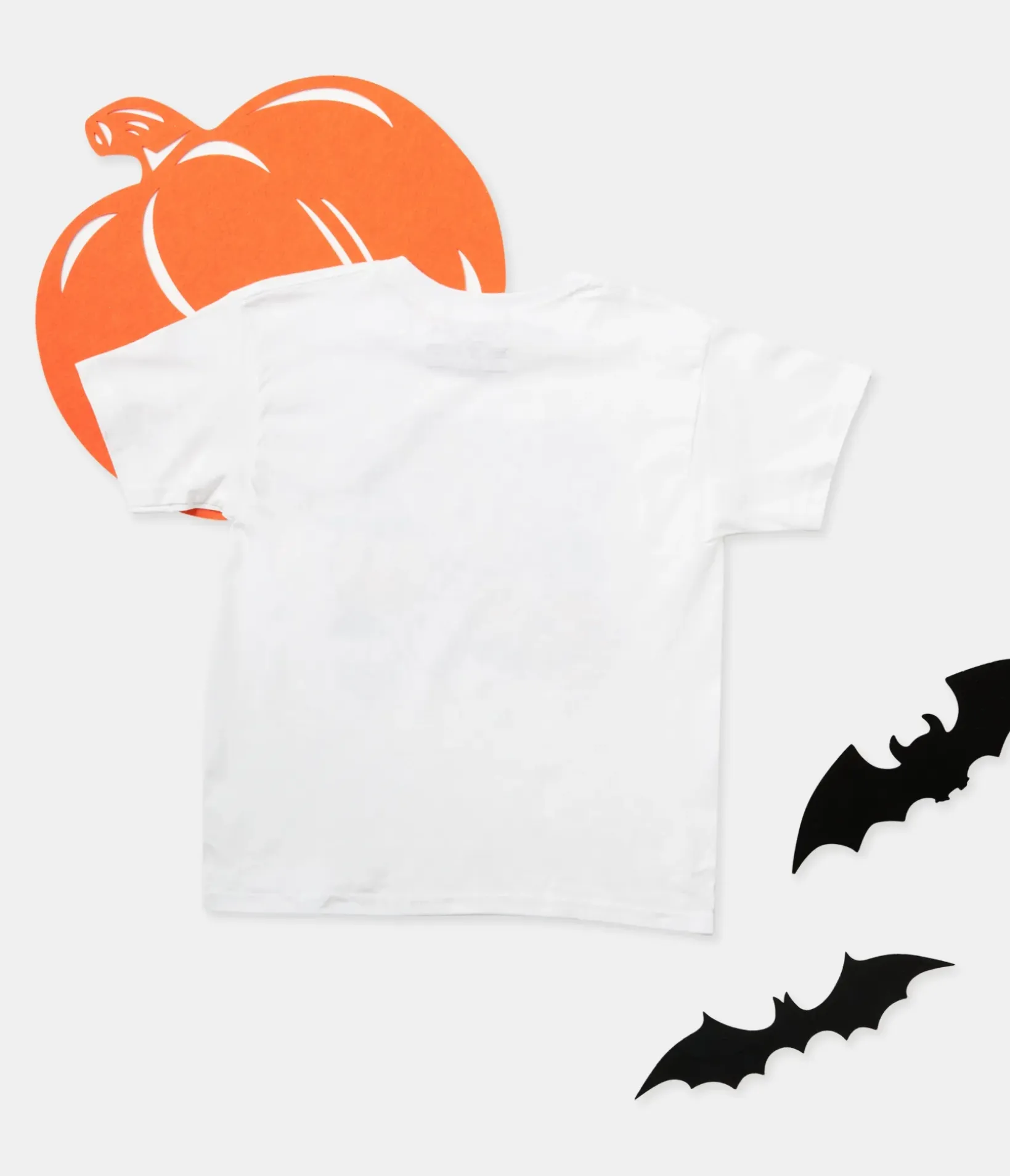 Unique Vintage Graphic Tees>Trick or Treat Faces Youth Graphic Tee