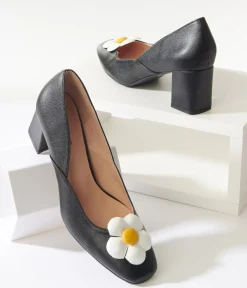 Unique Vintage All Things Black|Heels>Black Daisy Pumps
