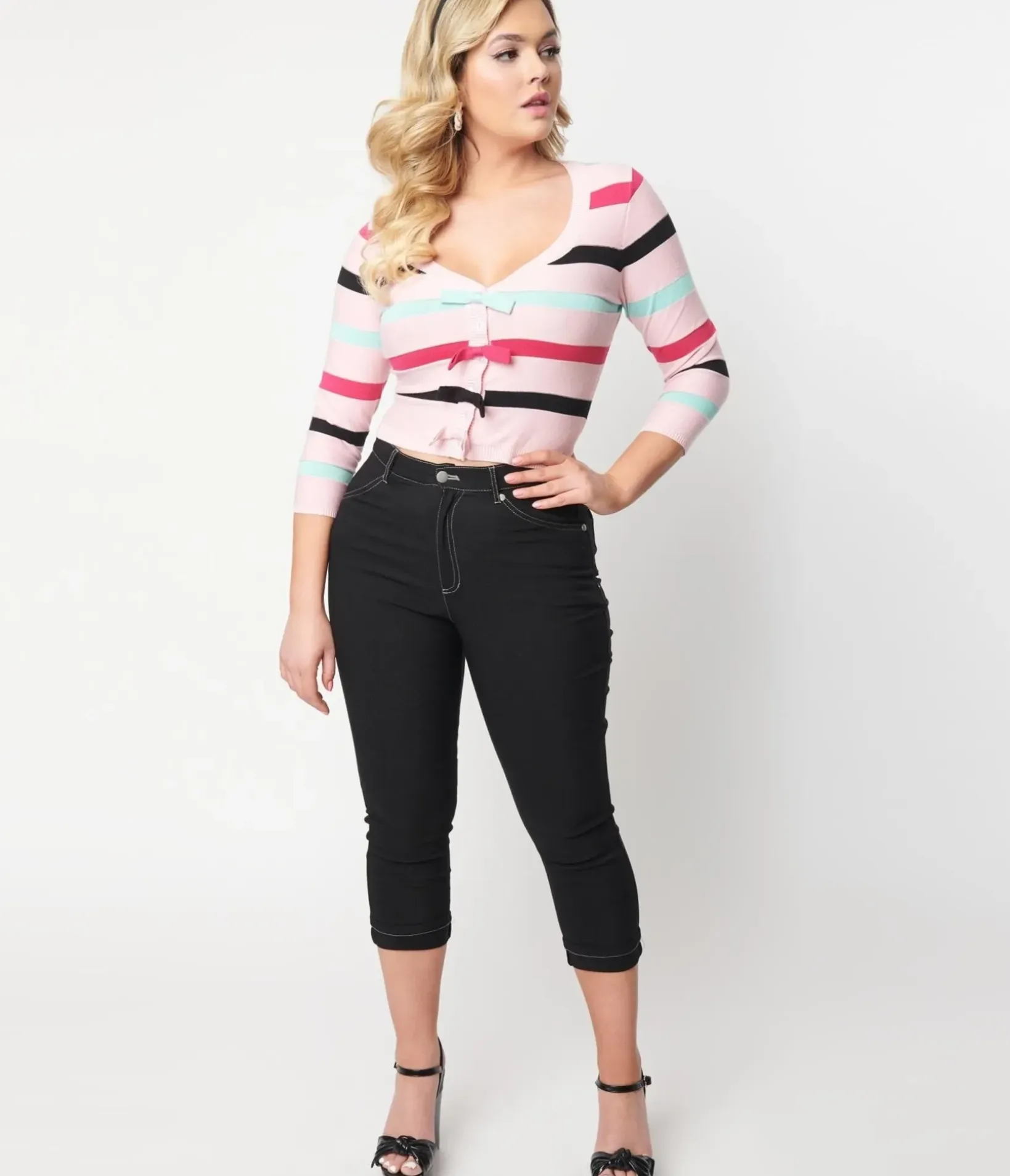 Unique Vintage Pants|All Things Black>Black Denim Bengaline Capris