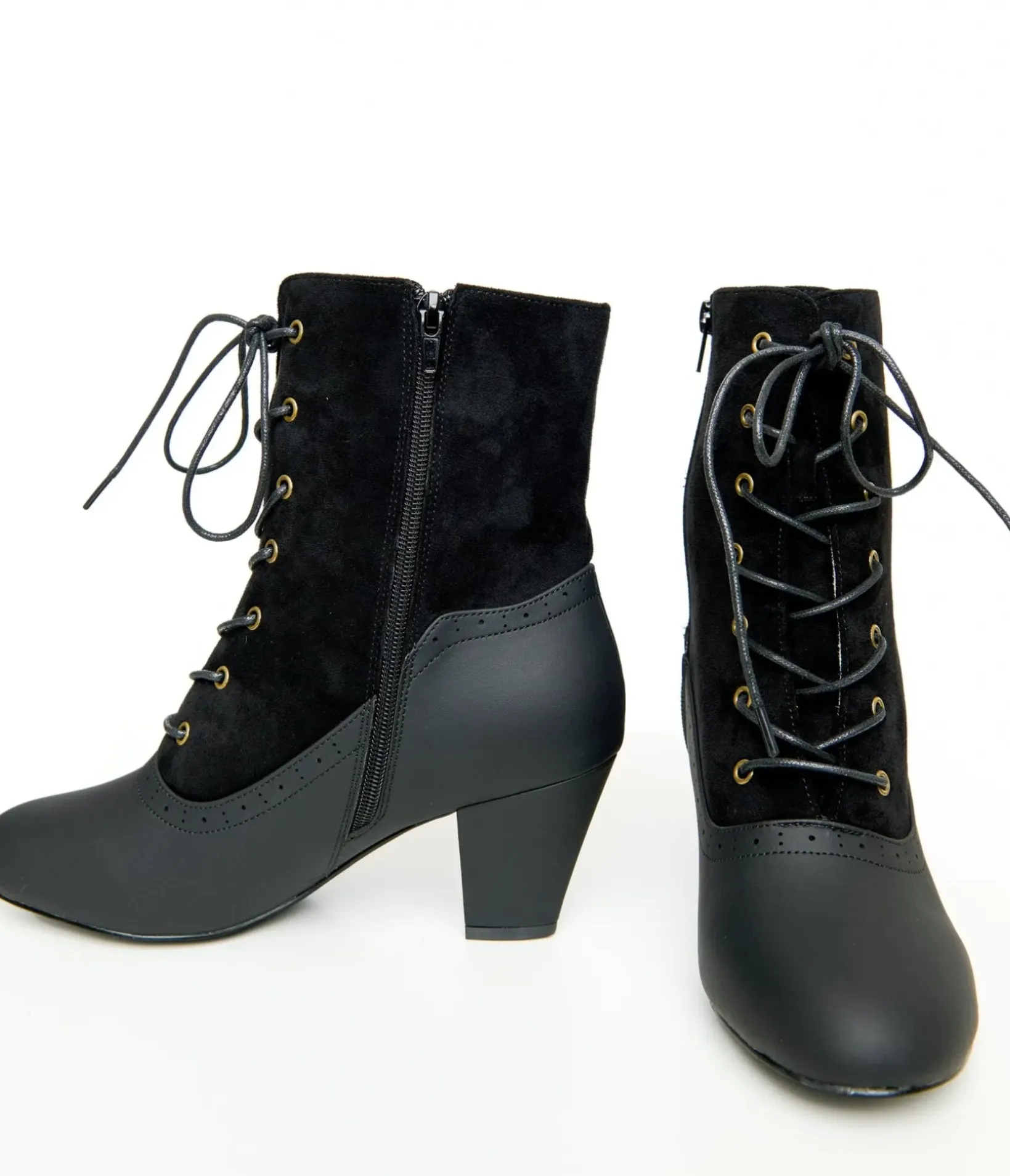 Unique Vintage All Things Black|Boots>Black Leatherette Victorian Boots
