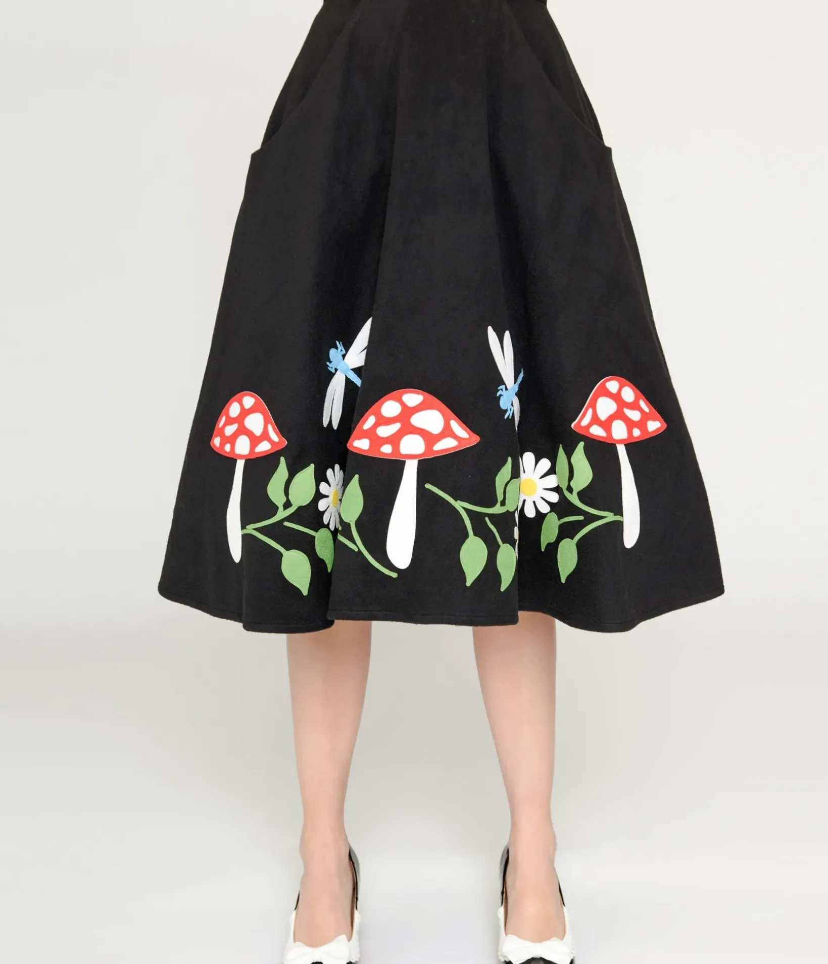 Unique Vintage Skirts|All Things Black>Black & Mushroom Soda Shop Swing Skirt