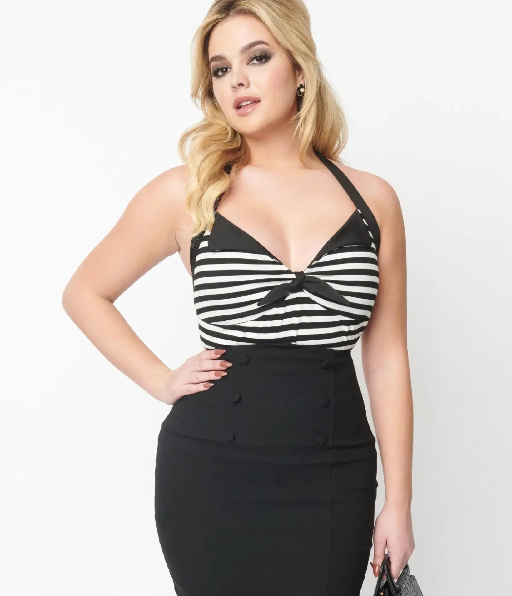 Unique Vintage All Things Black|Summer Vacation>Black & White Striped Halter Top