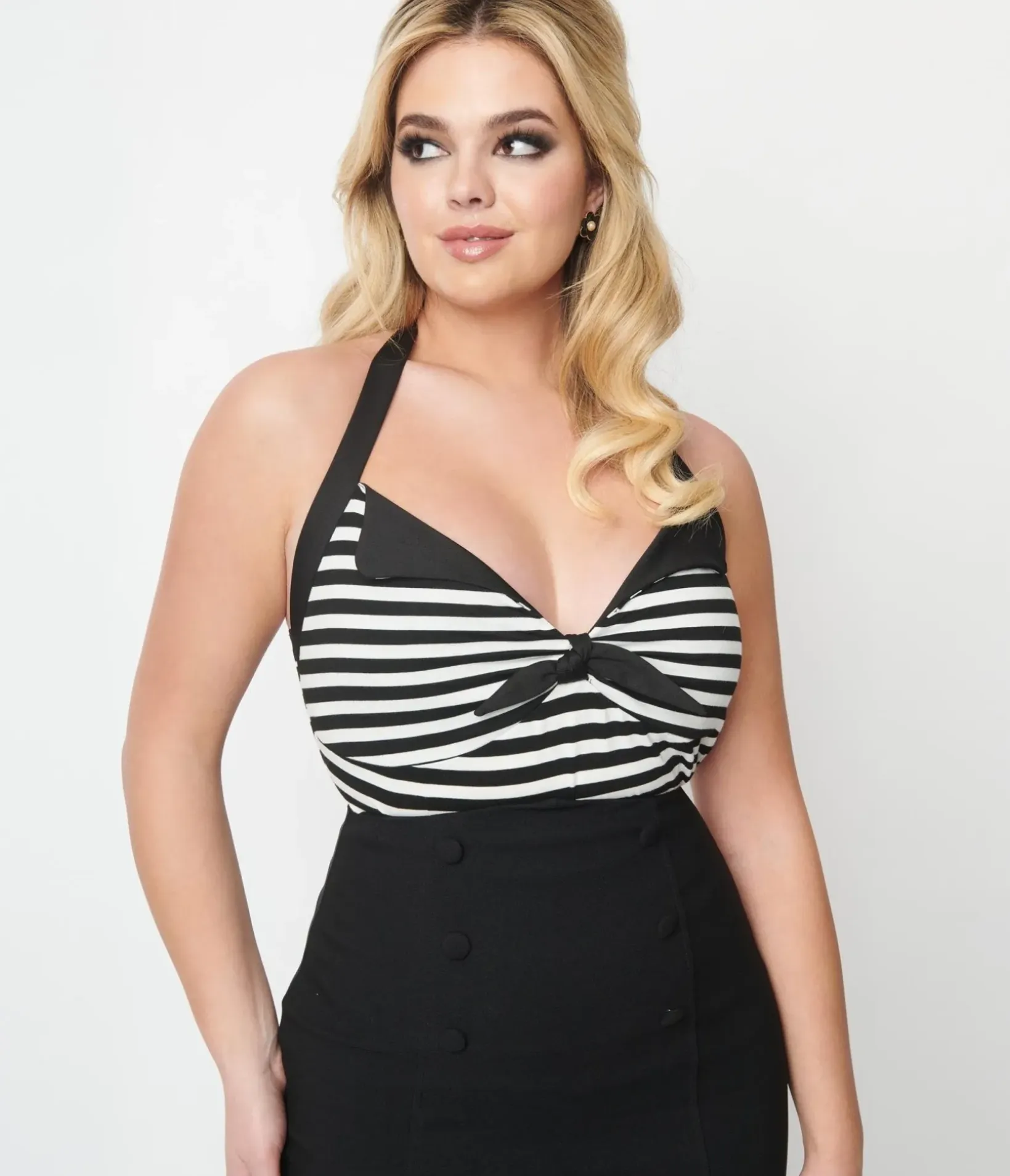Unique Vintage All Things Black|Summer Vacation>Black & White Striped Halter Top