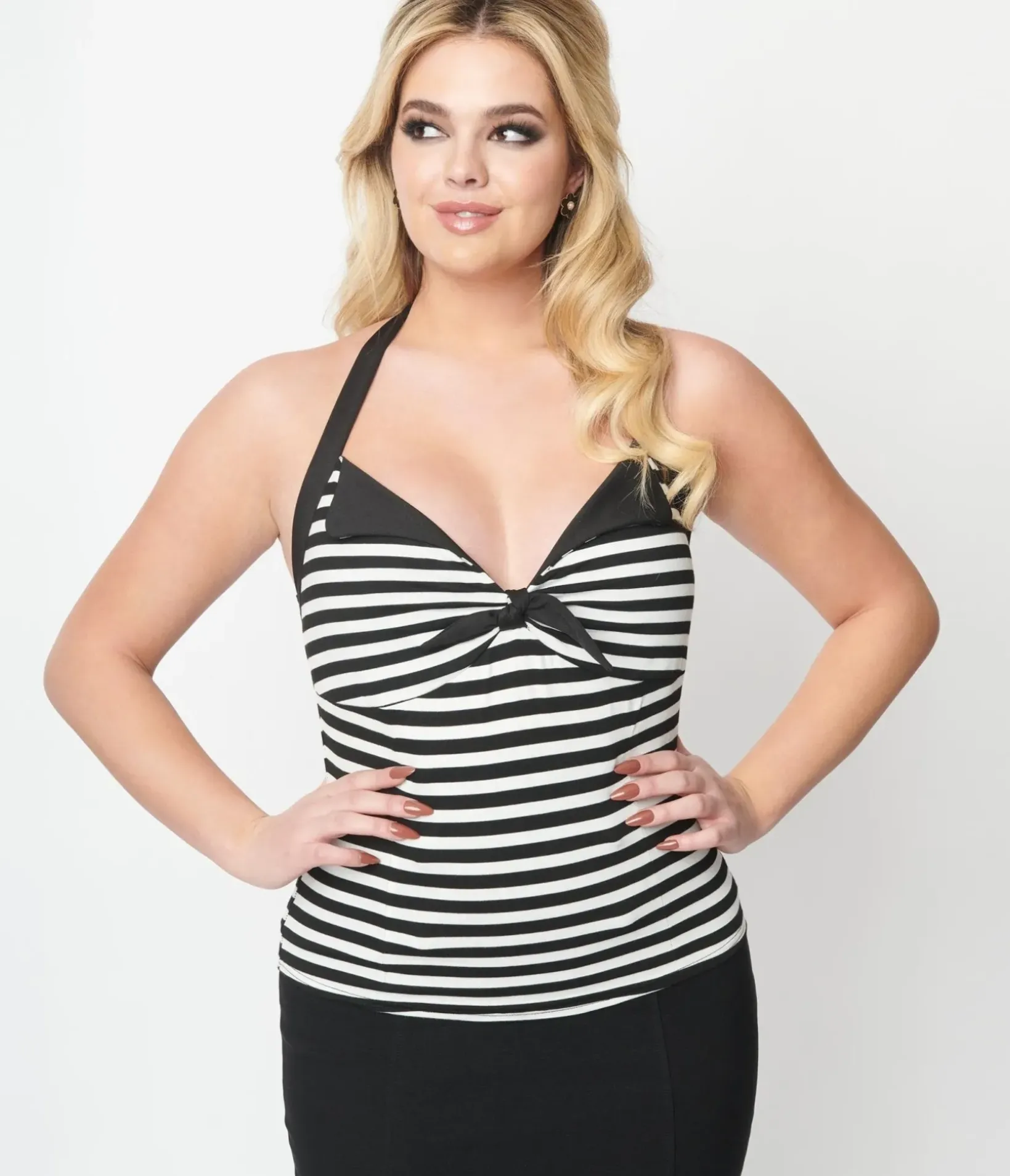 Unique Vintage All Things Black|Summer Vacation>Black & White Striped Halter Top