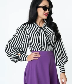 Unique Vintage All Things Black><noscript><img width=