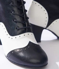 Unique Vintage All Things Black|Boots><noscript><img width=