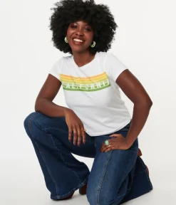 Unique Vintage Graphic Tees><noscript><img width=