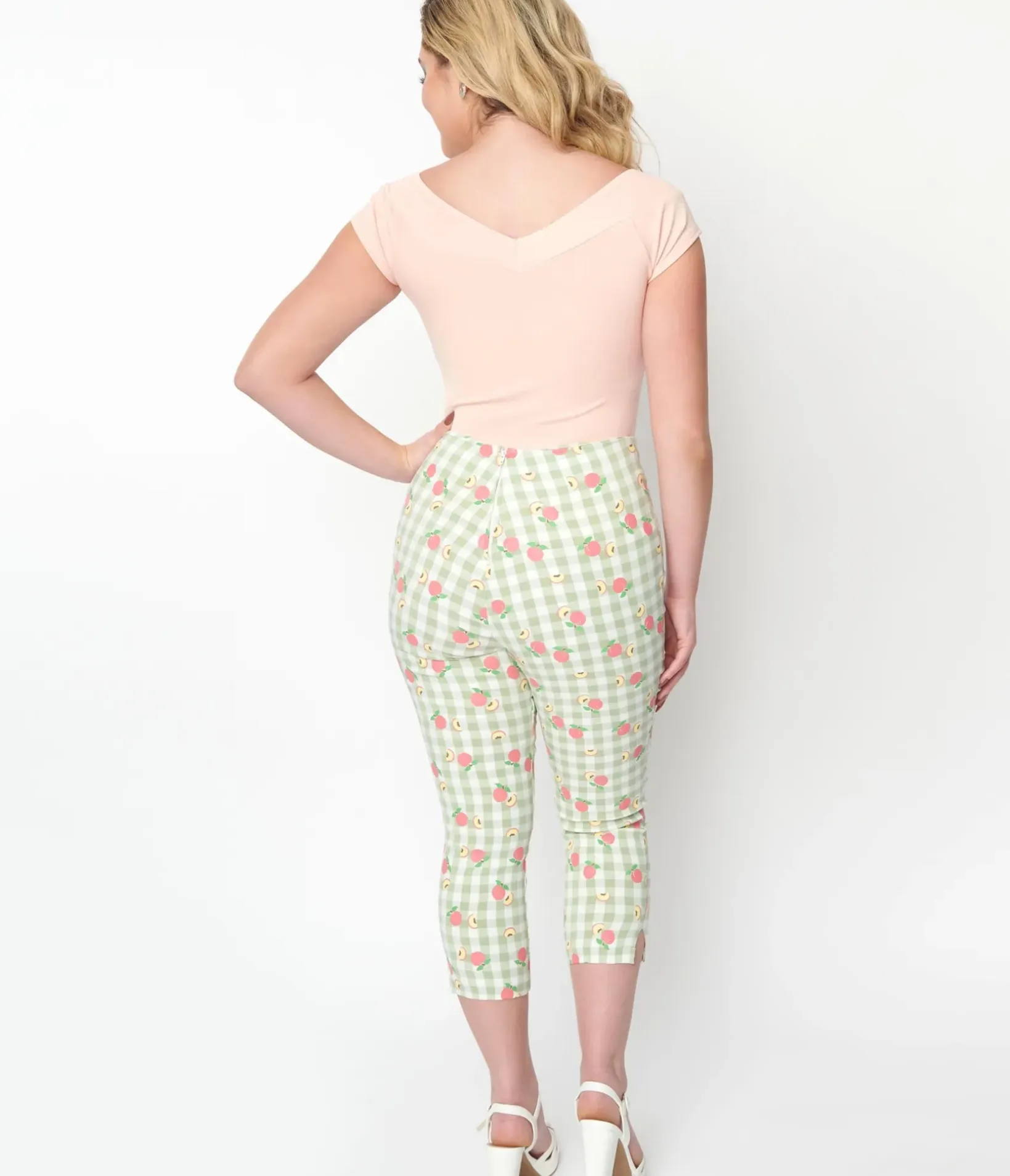 Unique Vintage Pants>Light Green Gingham & Peaches Rachelle Capri Pants