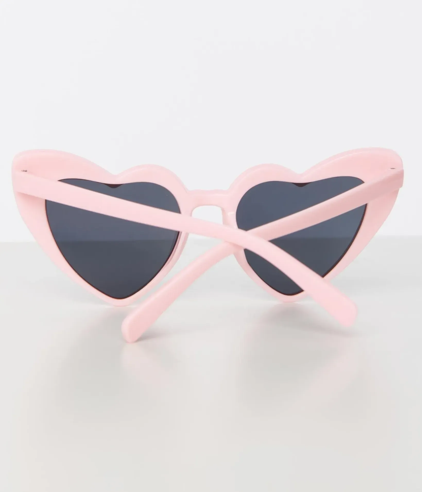 Unique Vintage Concert & Festivals|All Things Pink>Light Pink Heart Sunglasses