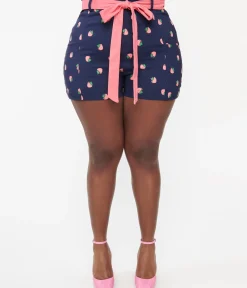 Unique Vintage Shorts|Shorts>Plus Size Navy & Pink Strawberry Stamp Tied & True Shorts