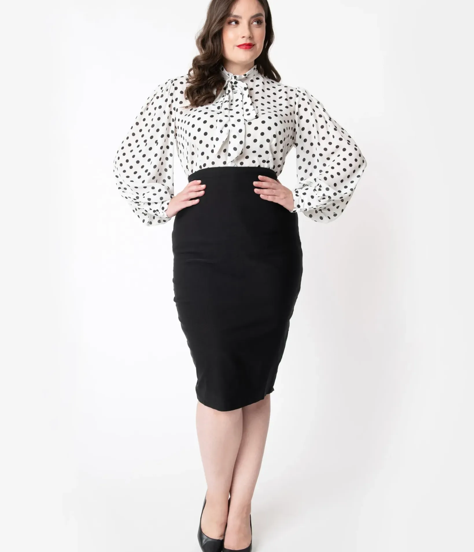 Unique Vintage Skirts|Skirts>Plus Size 1950s Black High Waist Tracy Wiggle Skirt