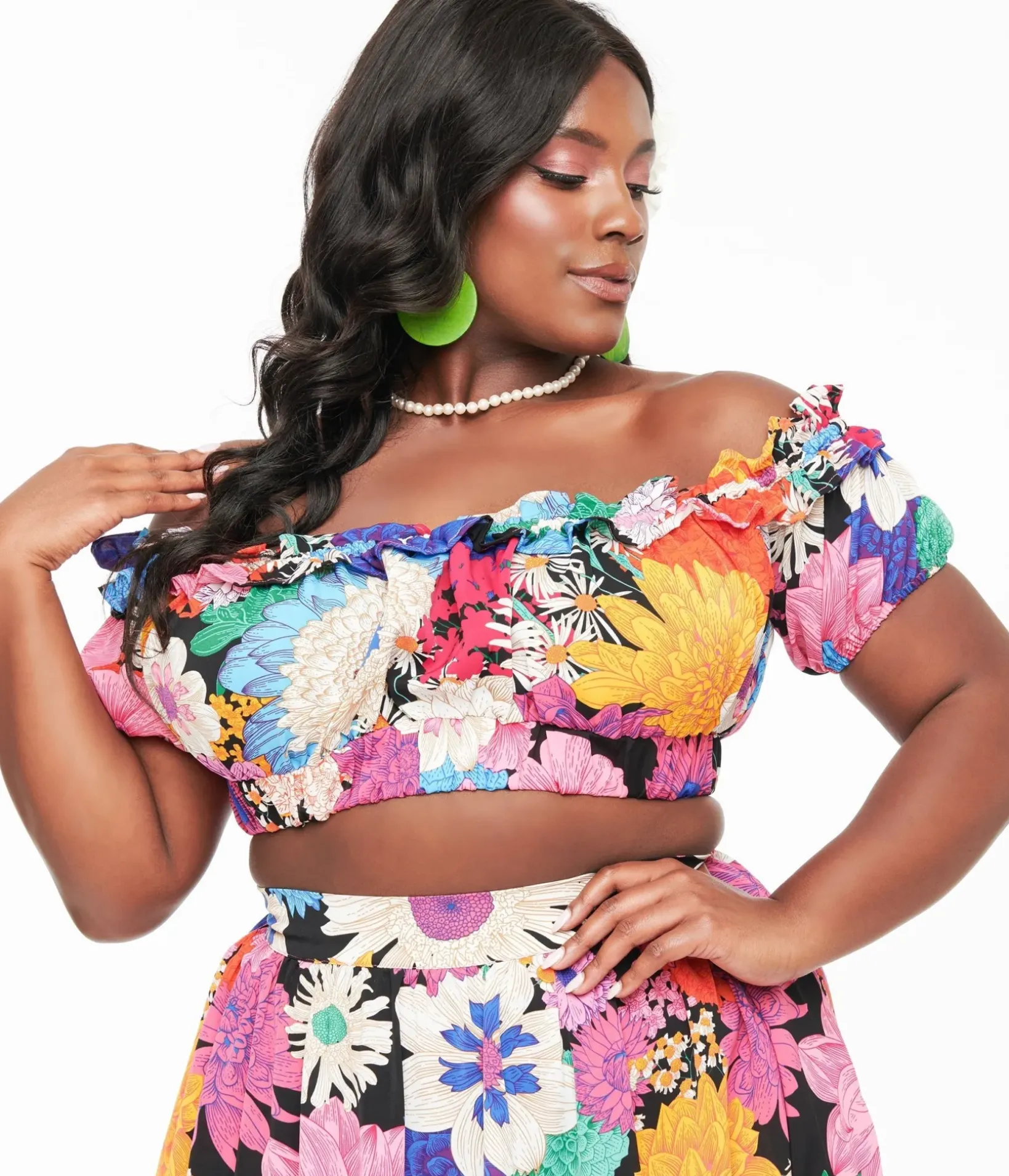 Unique Vintage Blouses|Blouses>Plus Size 1970s Black & Pink Floral Off Ruffle Up Crop Top