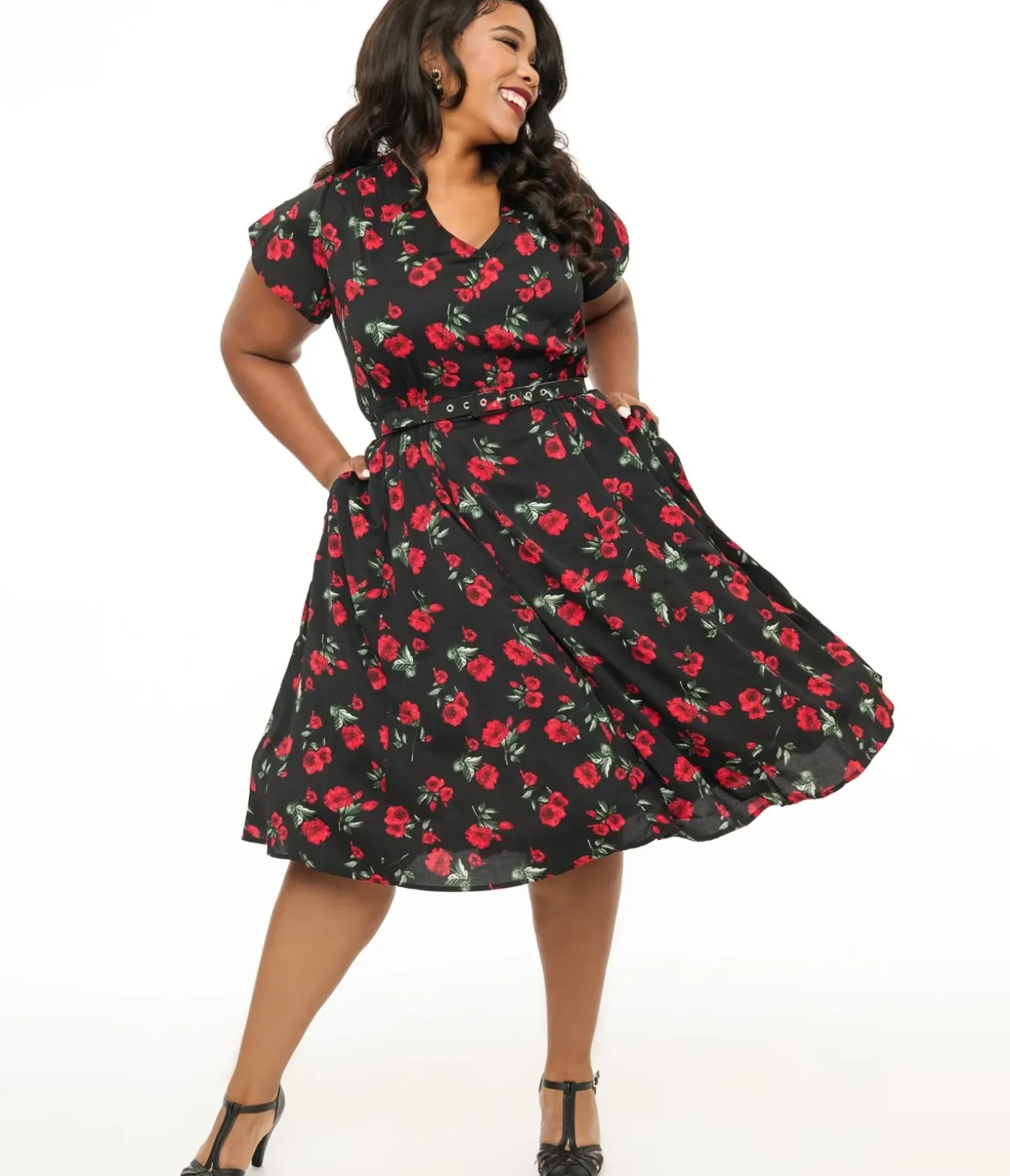 Unique Vintage Swing|Swing>Plus Size 1940s Black & Red Floral Print Tulip Sleeve Swing Dress