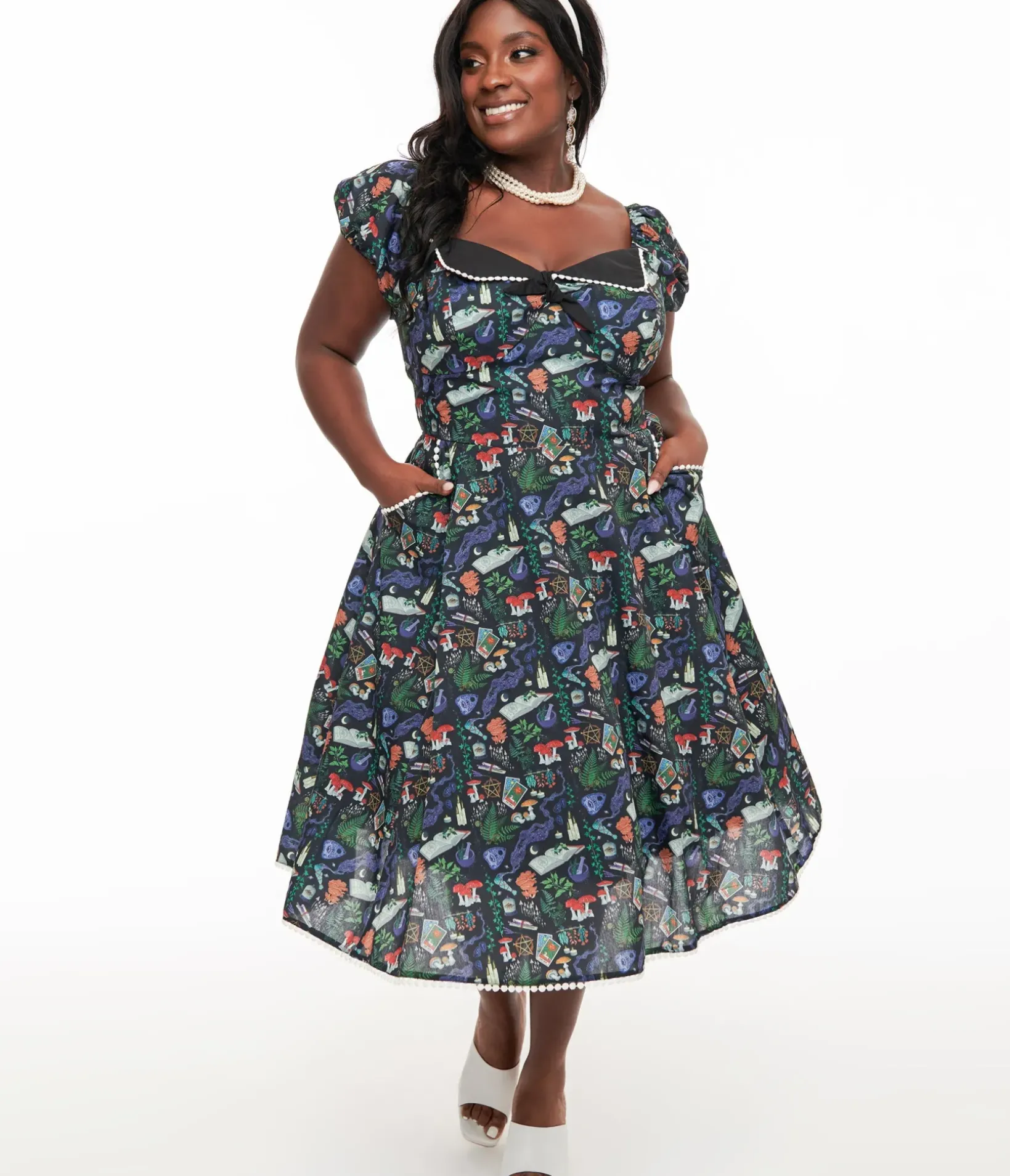 Unique Vintage Swing|Pocket Dresses>Plus Size 1950s Black Spellbinding Print Swing Dress