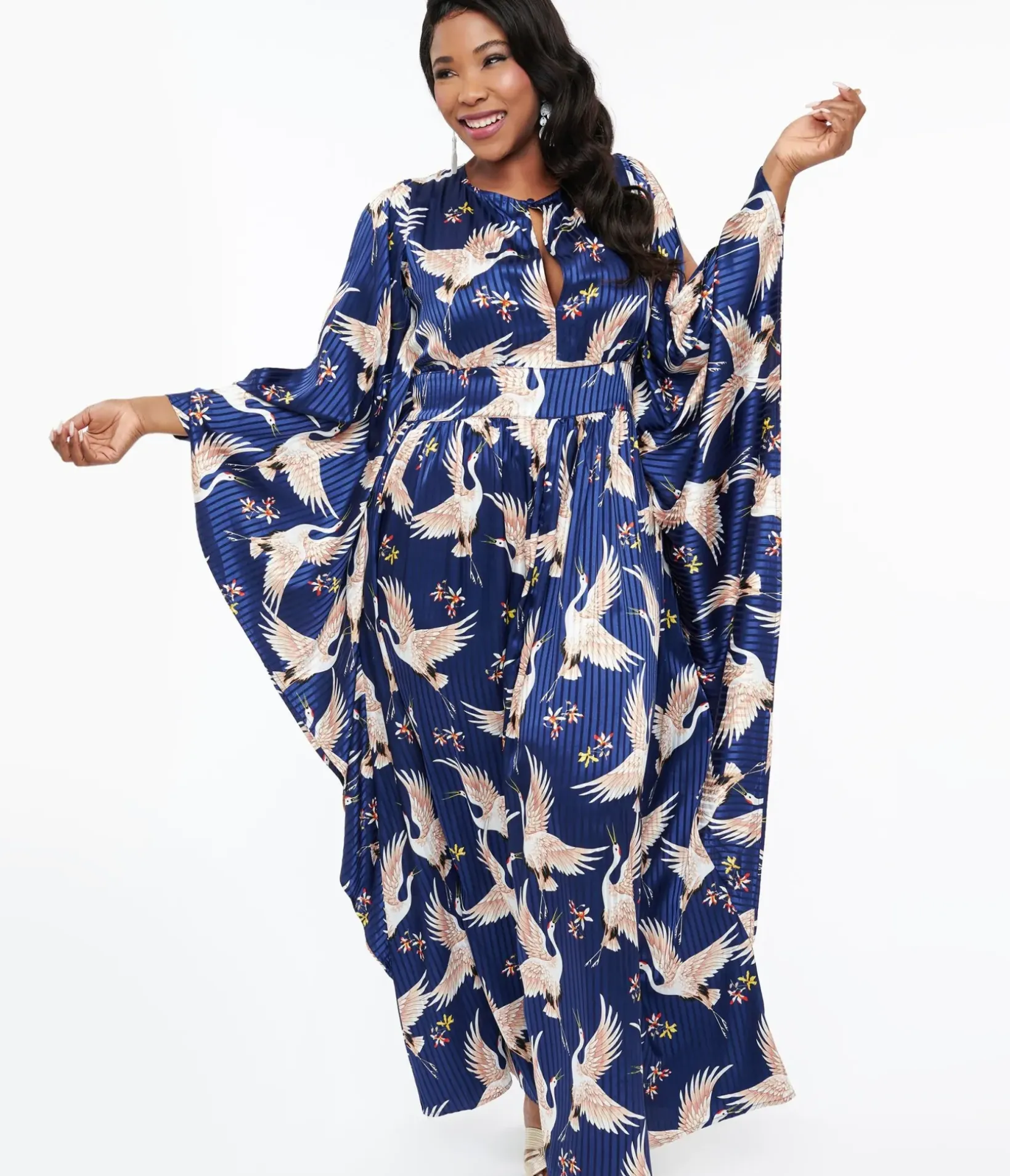 Unique Vintage Maxi|Caftans>Plus Size 1960s Navy Crane Flutter Sleeve Caftan