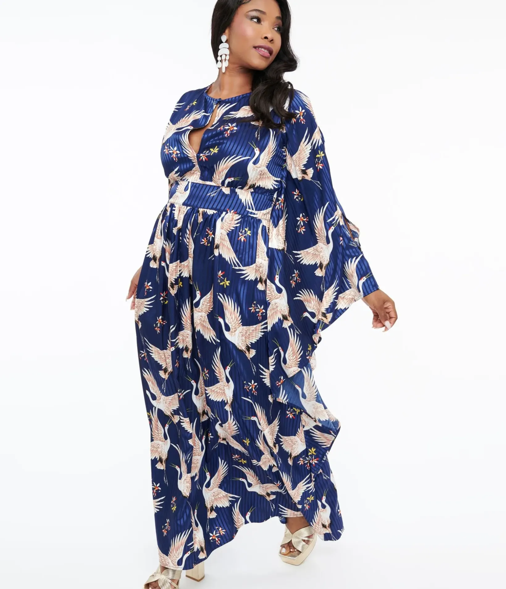 Unique Vintage Maxi|Caftans>Plus Size 1960s Navy Crane Flutter Sleeve Caftan