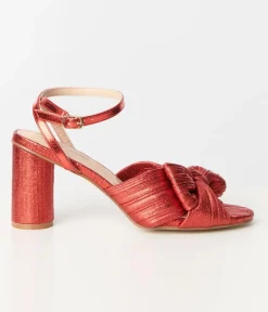 Unique Vintage Heels|All Things Red><noscript><img width=