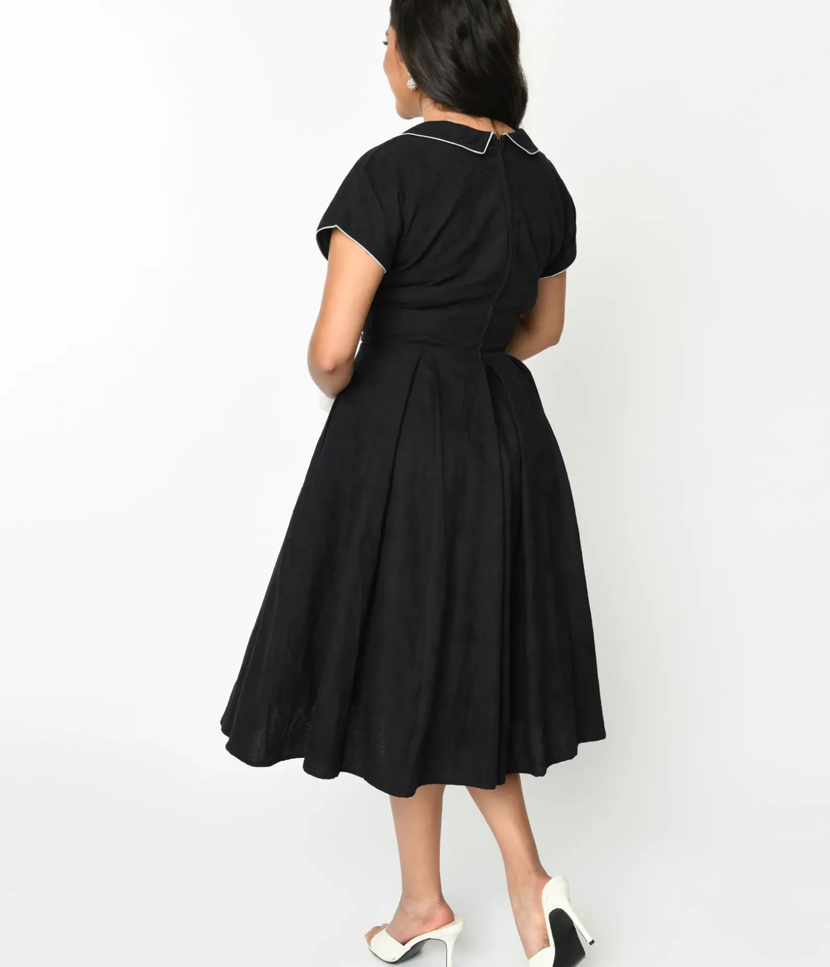 Unique Vintage Swing|Pocket Dresses>1950s Black & Ivory Polka Dot Bow Cotton Swing Dress