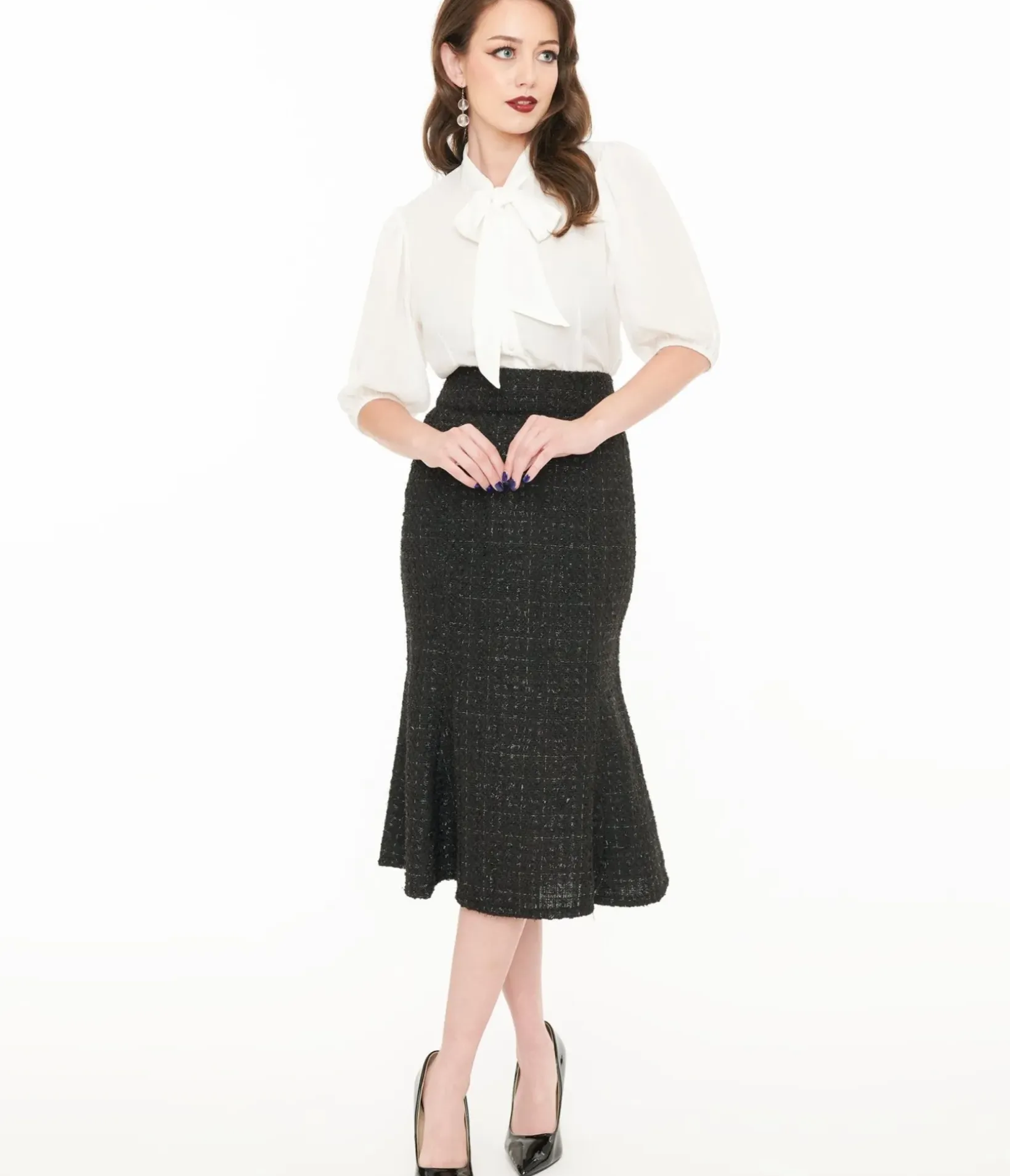 Unique Vintage Skirts|All Things Black>1940s Black Lurex Tweed Tina Trumpet Skirt
