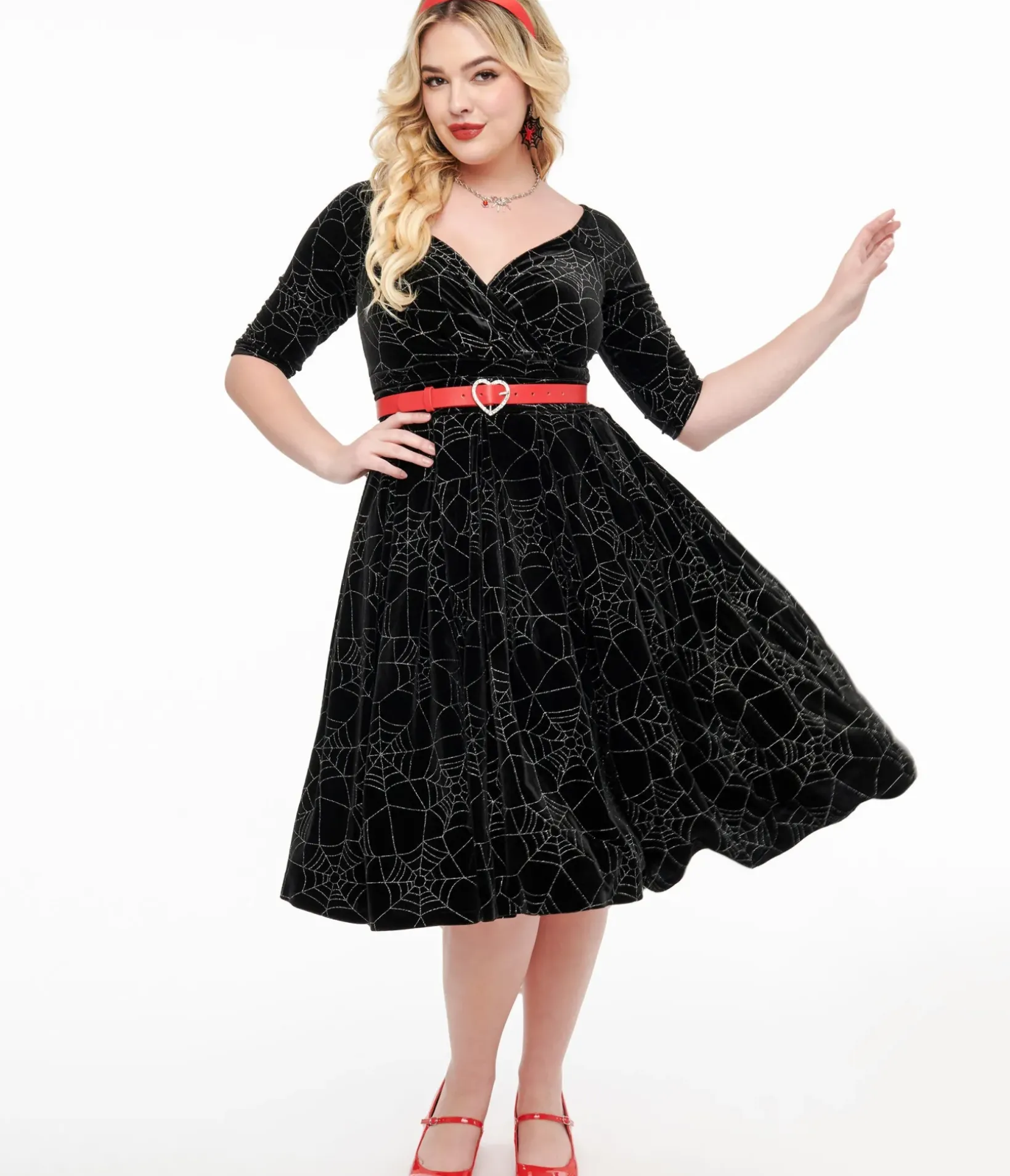Unique Vintage Swing|Pocket Dresses>1950s Black Velvet & Silver Spiderweb Marceline Swing Dress