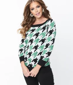 Unique Vintage Sweaters & Cardigans><noscript><img width=