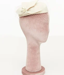 Unique Vintage Special Occasion|Wedding Accessories>1950s Ivory Pearl Pillbox Hat