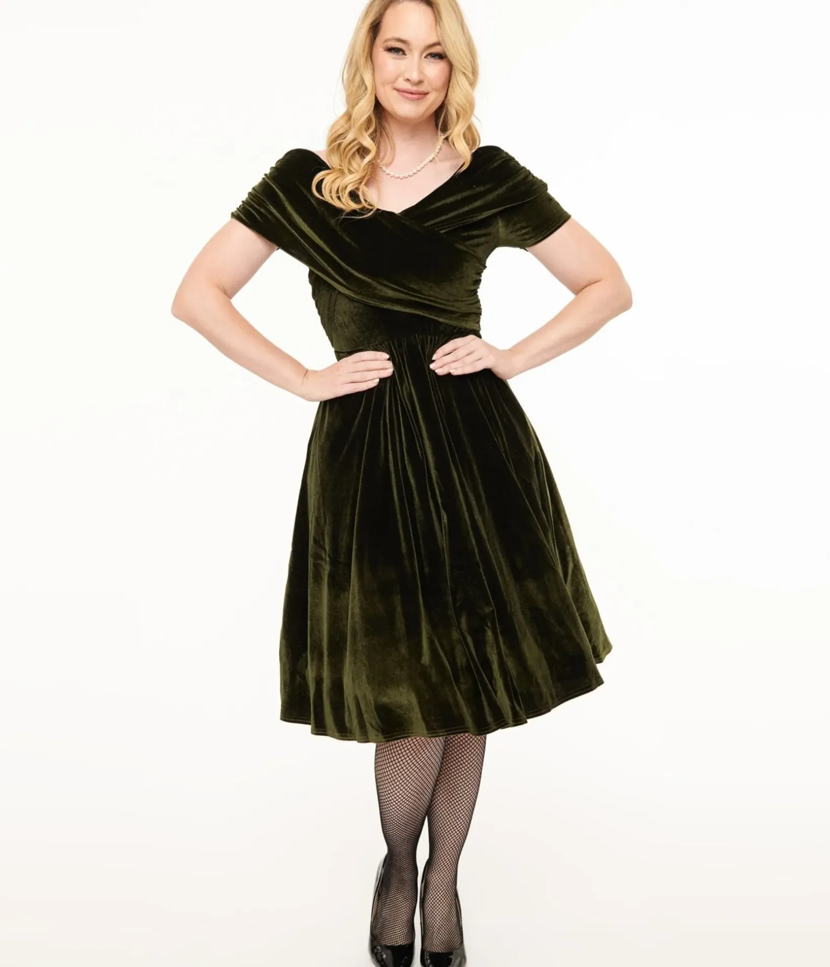 Unique Vintage Swing|Pocket Dresses>1950s Olive Green Shirred Velvet Swing Dress