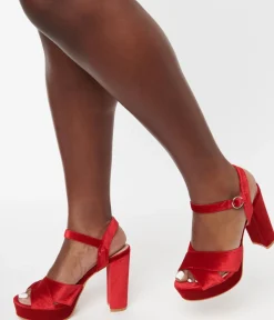 Unique Vintage Special Occasion|Heels>1970s Red Velvet Platforms
