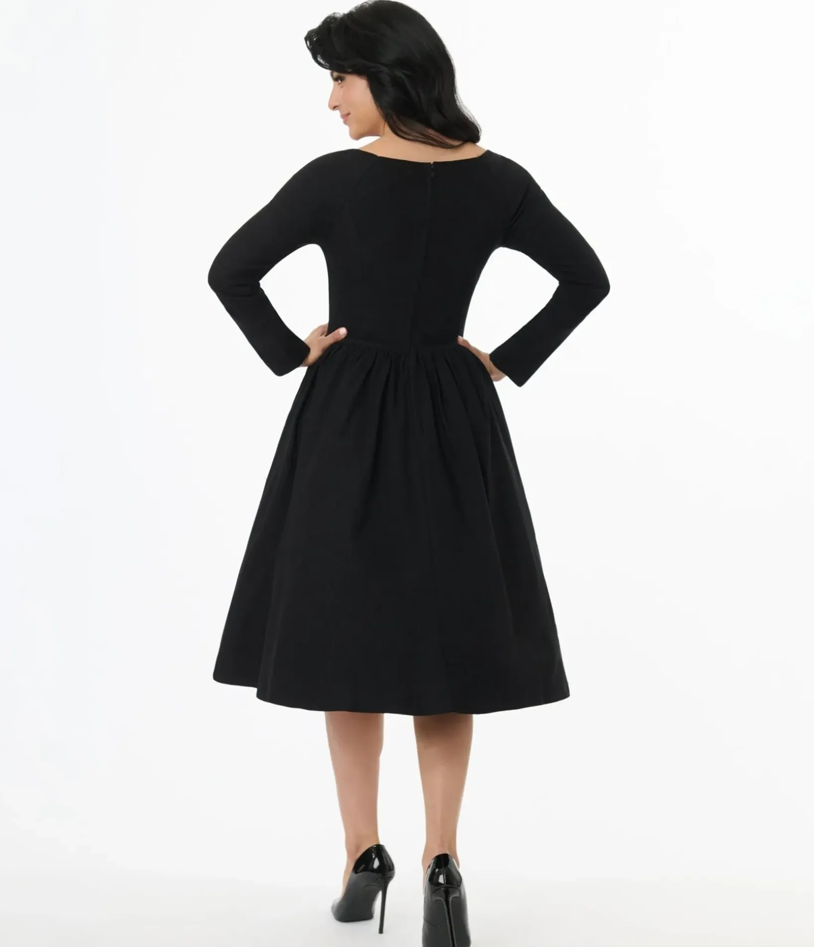 Unique Vintage Swing|Pocket Dresses>1950s Solid Black Sweetheart Swing Dress