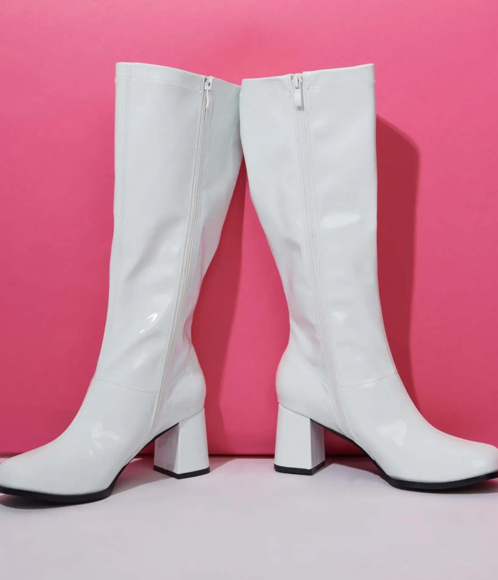 Unique Vintage Boots>White Patent Gogo Boot